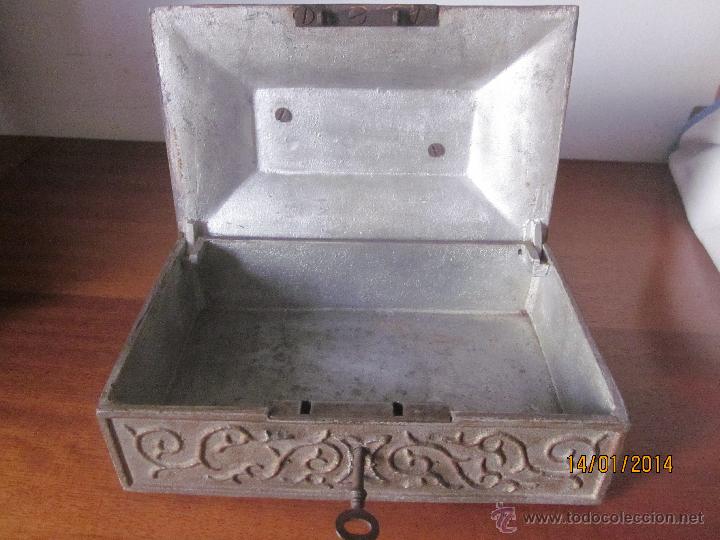 Antig&uuml;edades: CAJA ANTIGUA DEL SIGLO XIX - Foto 4