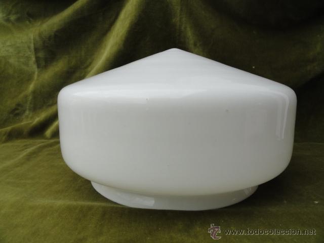 Antig&uuml;edades: BONITO GLOBO BLANCO PARA L&Aacute;MPARA DE TECHO. - Foto 1