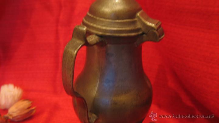 Antig&uuml;edades: ANTIGUO JARRON DE PELTRE - Foto 3