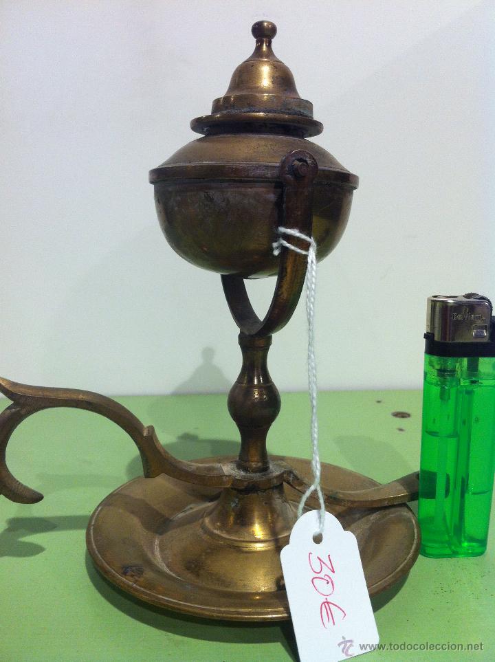 Antig&uuml;edades: l&aacute;mpara de aceite - Foto 1
