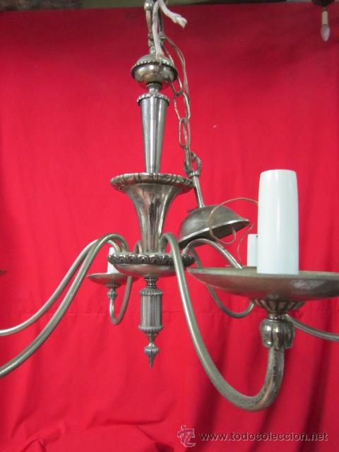 Antig&uuml;edades: L&aacute;mpara de techo de seis brazos en metal. - Foto 2