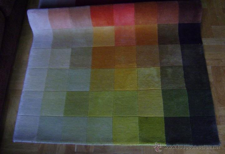 Antig&uuml;edades: ALFOMBRA DE LANA ANUDADA A MANO 2x1,30 M.