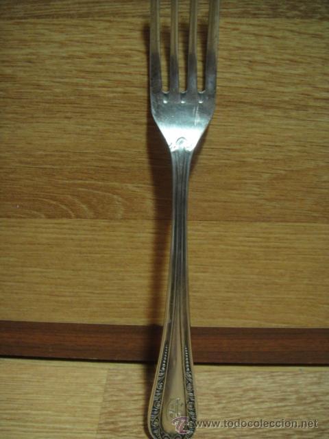 Antig&uuml;edades: antiguo estuche para bebe de alpaca plateada - Foto 2
