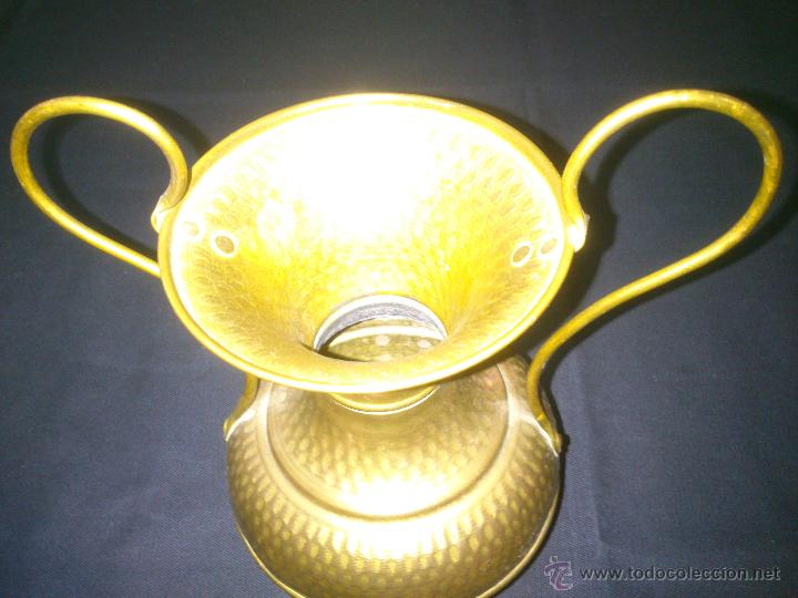 Antig&uuml;edades: JARRON DE BRONCE, LATON DE 20 CM DE ALTO - Foto 4