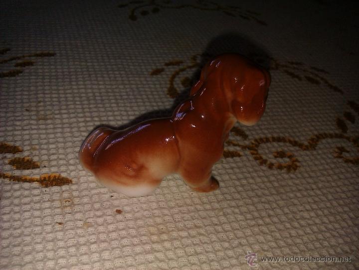 Antig&uuml;edades: Precioso perro de porcelana. - Foto 3