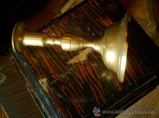 Antig&uuml;edades: CANDELABRO DE BRONCE ANTIGUO - Foto 6