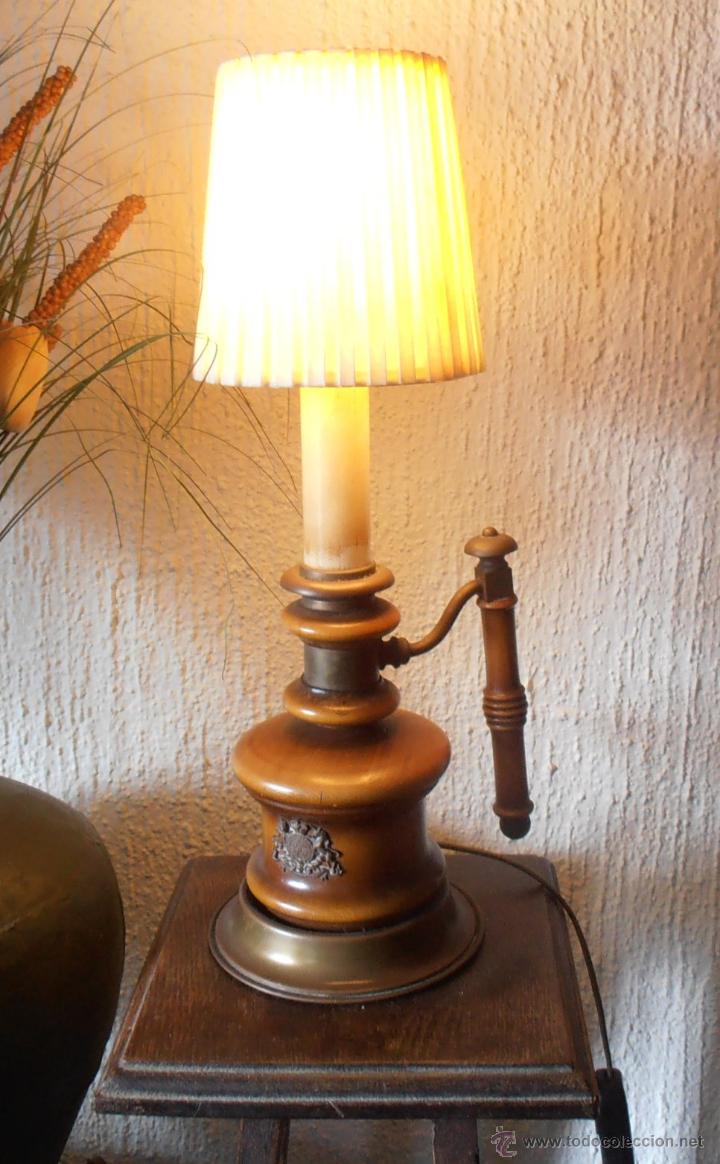 Antig&uuml;edades: LAMPARA DE MESA TIPO PALMATORIA - Foto 1