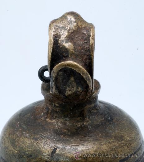 Antig&uuml;edades: Campana bronce S XVIII - Foto 3