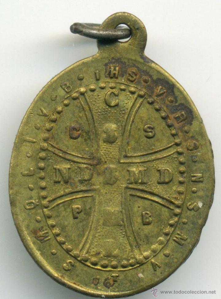 Antig&uuml;edades: Antigua medalla del padre benito. Bronce - Foto 1