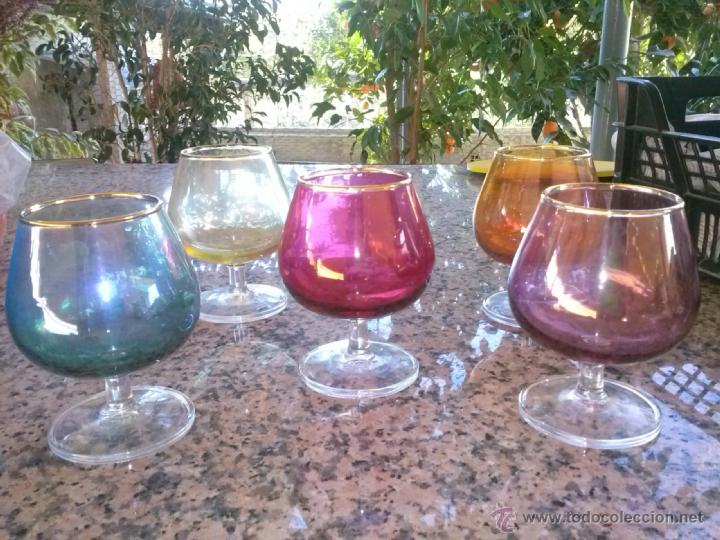 Antig&uuml;edades: antiguas 5 copas en colores para brandy - Foto 1