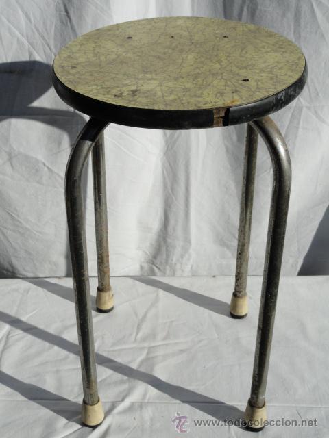 Antig&uuml;edades: TABURETE DE FORMICA. - Foto 1