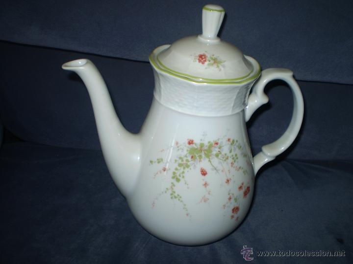Antig&uuml;edades: CAFETERA DE PORCELANA DE BOHEME - Foto 1
