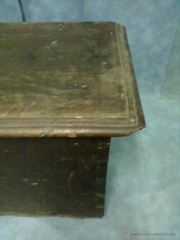 Antig&uuml;edades: ARCA ARCON NOGAL S.XVIII - Foto 2