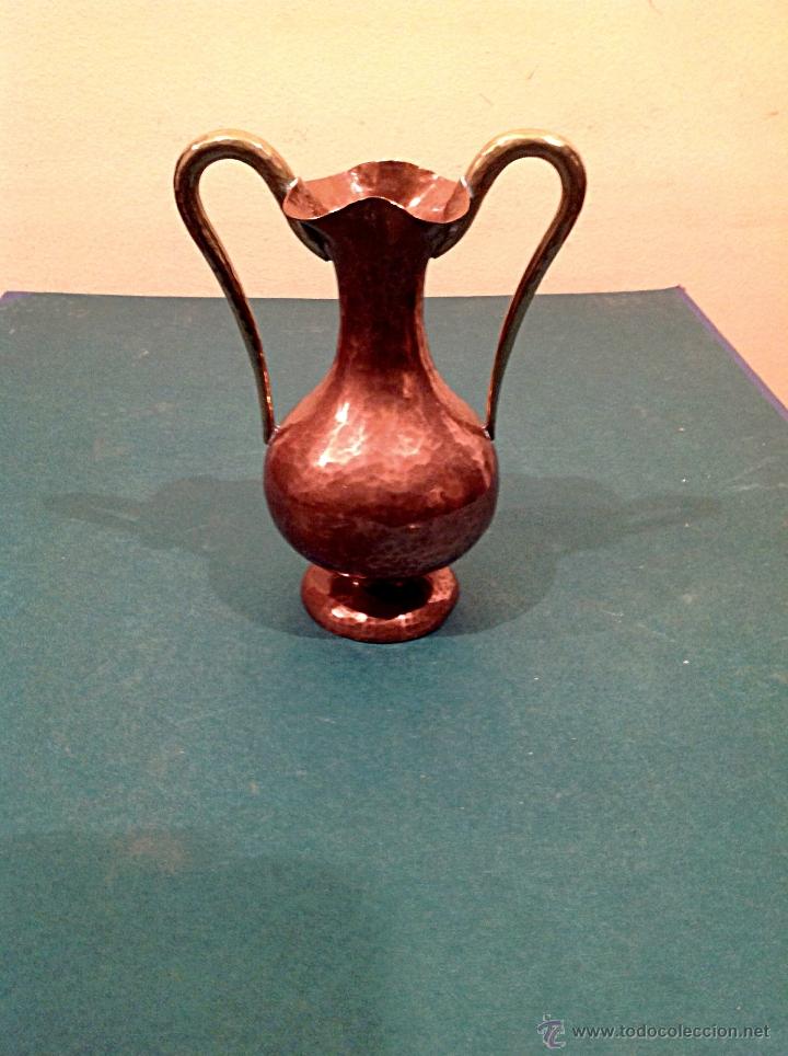 Antig&uuml;edades: Antigua Jarra De Cobre Dos Brazos Bronce - Foto 2