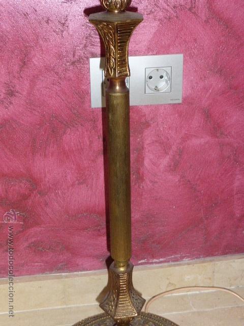 Antig&uuml;edades: ANTIGUO PIE DE LAMPARA DE BRONCE - Foto 4