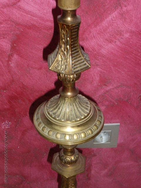 Antig&uuml;edades: ANTIGUO PIE DE LAMPARA DE BRONCE - Foto 5