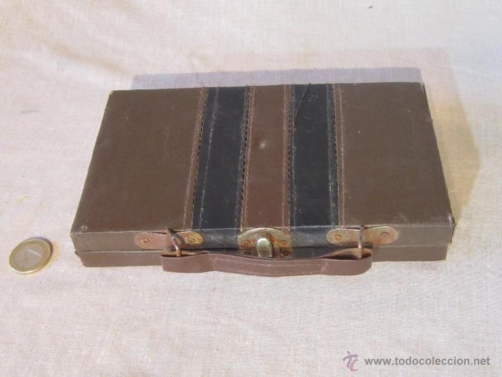 Antig&uuml;edades: CAJA DE MADERA Y ESCAY - Foto 1