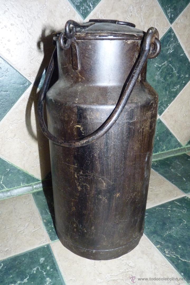 Antig&uuml;edades: LECHERA DE HIERRO MUY ANTIGUA - Foto 2