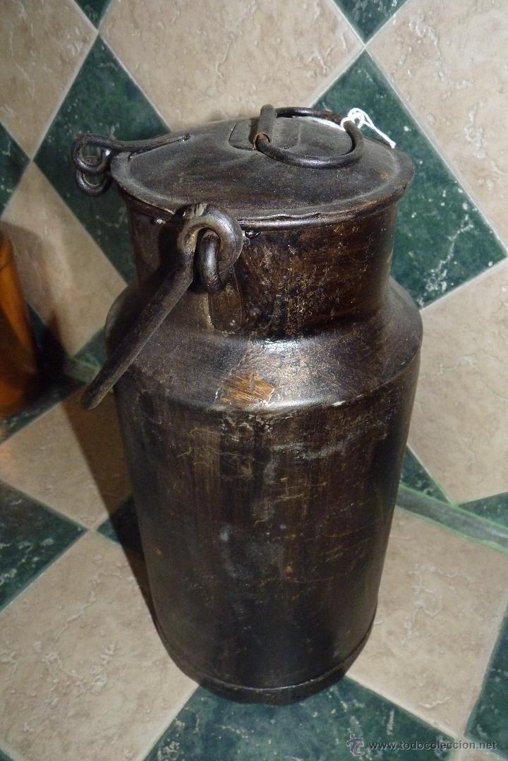 Antig&uuml;edades: LECHERA DE HIERRO MUY ANTIGUA - Foto 4