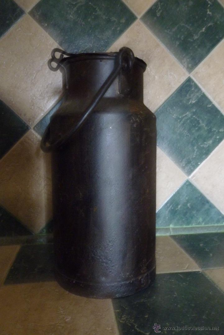 Antig&uuml;edades: LECHERA DE HIERRO MUY ANTIGUA - Foto 8