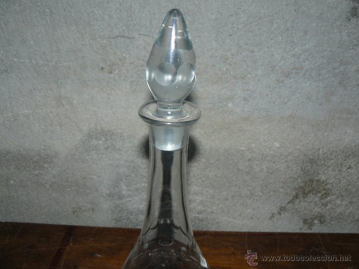 Antig&uuml;edades: LICORERA DE CRISTAL TALLADO - Foto 3