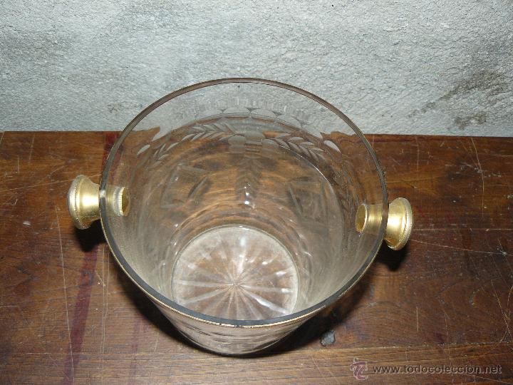Antig&uuml;edades: CUBITERA DE CRISTAL TALLADO - Foto 2