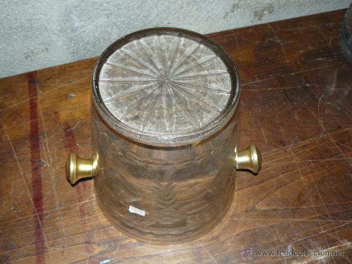 Antig&uuml;edades: CUBITERA DE CRISTAL TALLADO - Foto 3