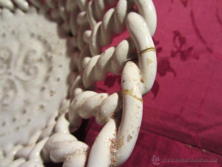 Antig&uuml;edades: Raro plato canastilla manises s.XIX - Foto 4
