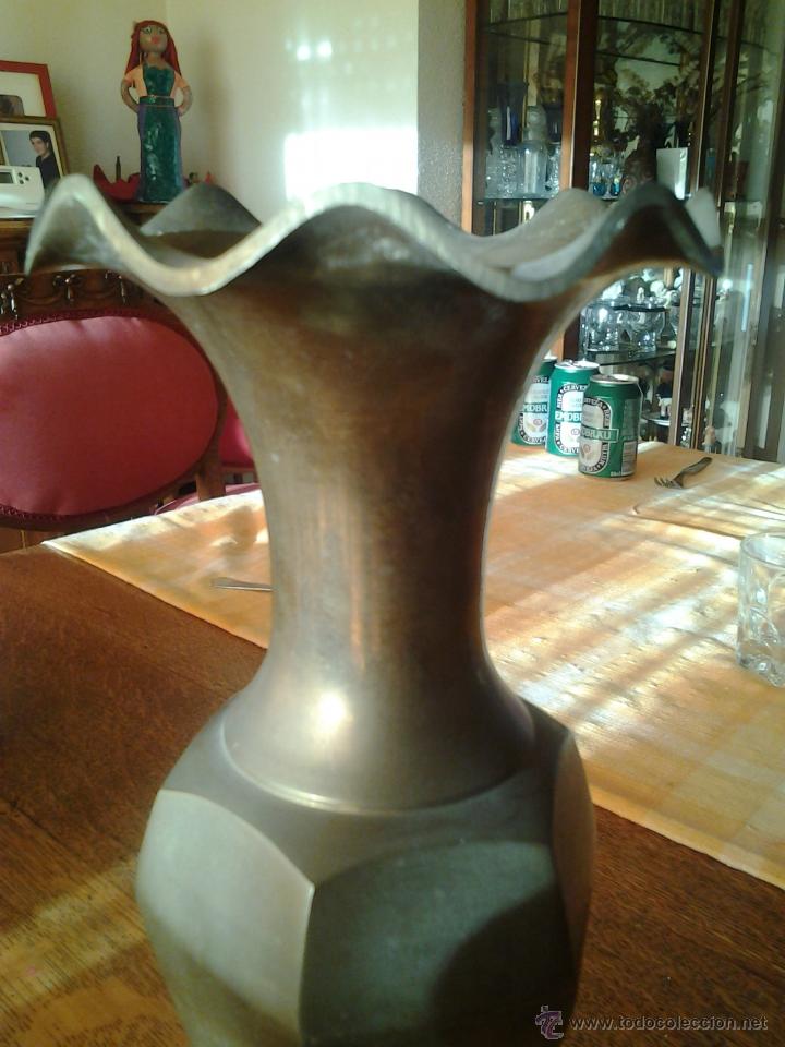 Antig&uuml;edades: Jarr&oacute;n de lat&oacute;n, bronce o similar - Foto 5