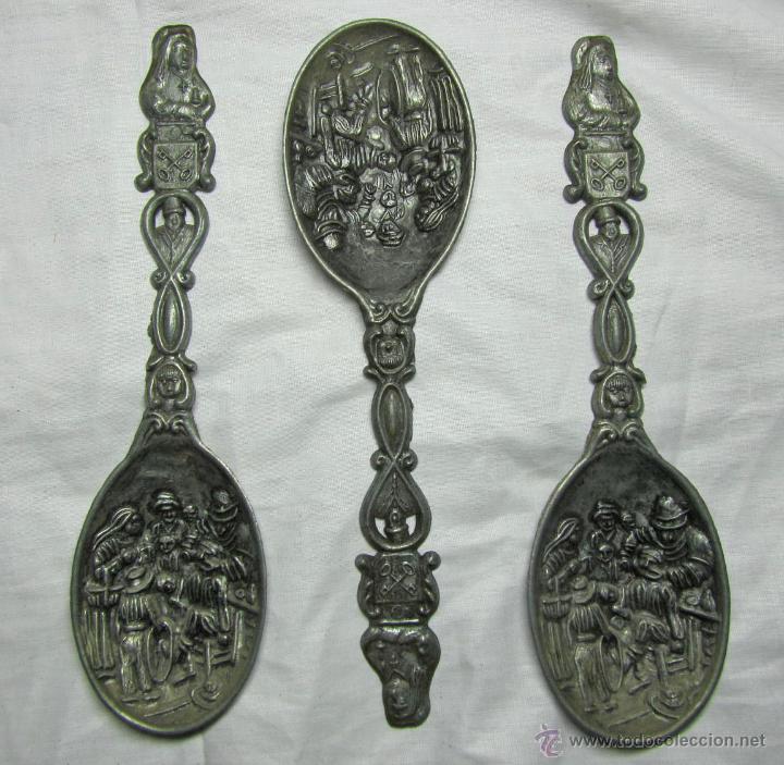 Antiquit&auml;ten: Juego de tres cucharas de decoraci&oacute;n