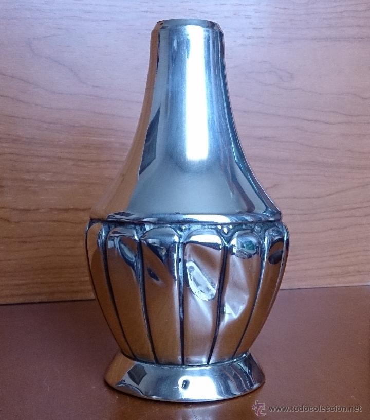Antig&uuml;edades: Antiguo jarr&oacute;n en plata de ley repujada y contrastada . - Foto 6