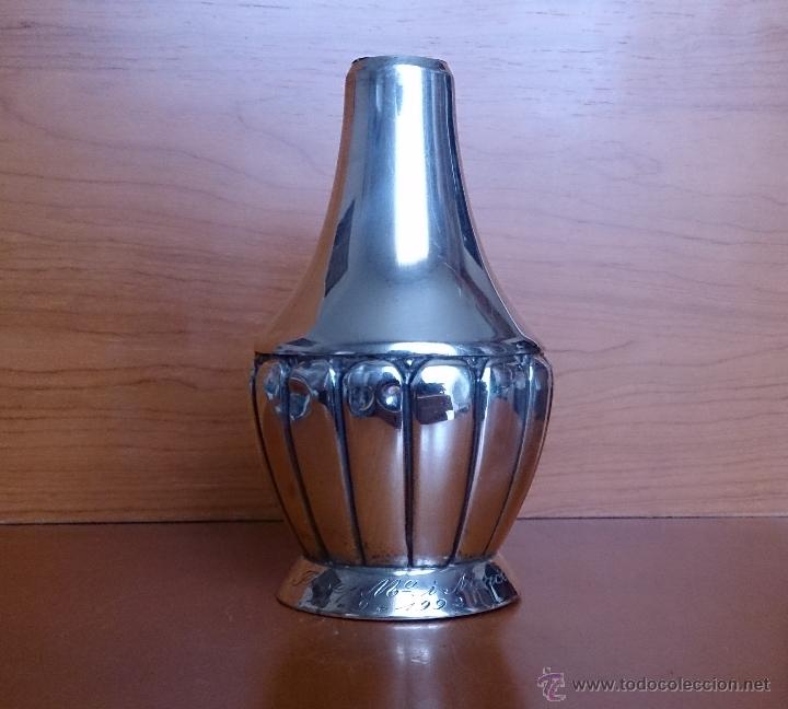 Antig&uuml;edades: Antiguo jarr&oacute;n en plata de ley repujada y contrastada . - Foto 10