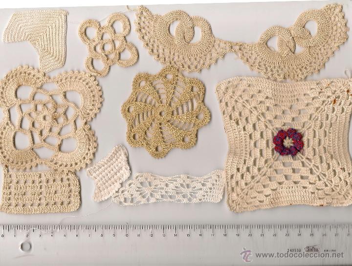Antig&uuml;edades: Bolsa con muestras de ganchillo * CROCHET * - Foto 2