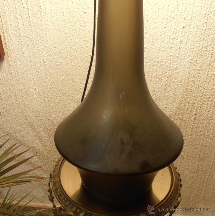 Antig&uuml;edades: LAMPARA DE VIDRIO OSCURO, - Foto 5