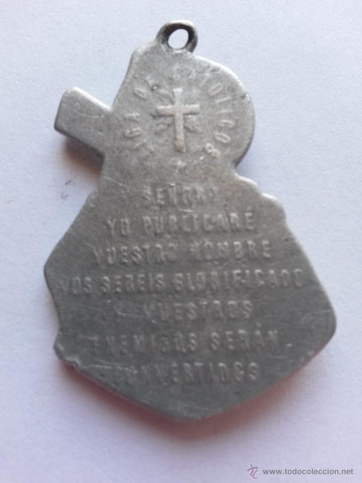 Antig&uuml;edades: Medalla corazon de jesus dos caras 4,2 x 3 cms - Foto 2