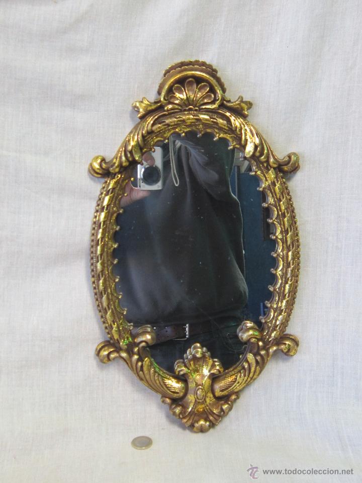 Antig&uuml;edades: ESPEJO EN RESINA DORADA - Foto 1
