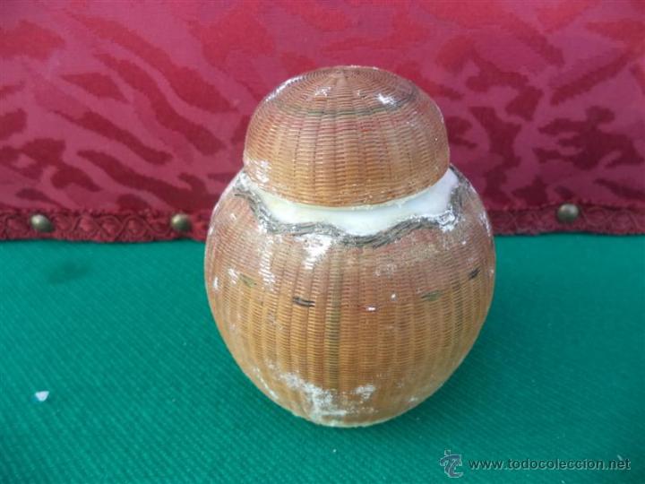 Antig&uuml;edades: bombonera oriental antigua - Foto 1