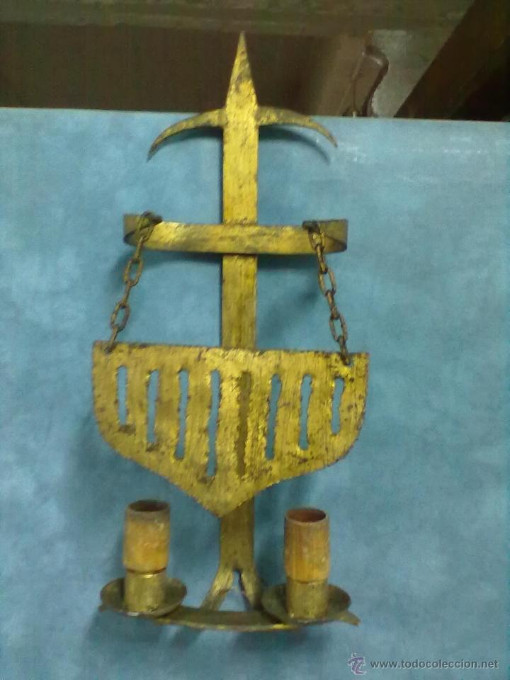 Antig&uuml;edades: APLIQUE DE HIERRO Y PAN DE ORO - Foto 1