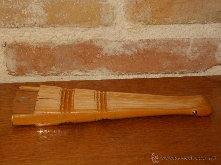 Antig&uuml;edades: ABANICO DE MADERA.VINTAGE. - Foto 7