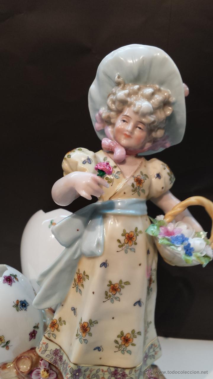 Antig&uuml;edades: FIGURA NI&Ntilde;A CON CESTO - Foto 7