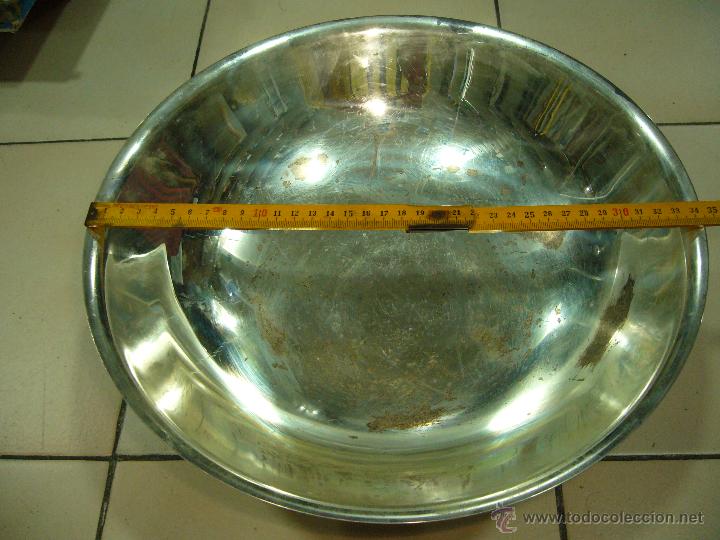 Antig&uuml;edades: frutera de metal ba&ntilde;ada en plata - Foto 3