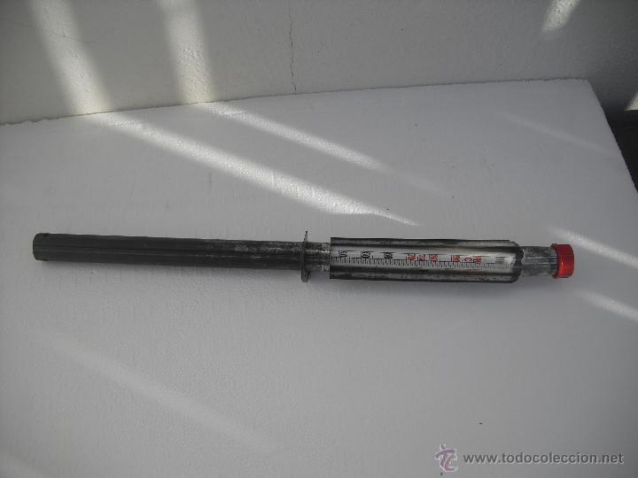 Antig&uuml;edades: Antiguo term&oacute;metro de cocina, pasteler&iacute;a, confiter&iacute;a. Con tubo protector met&aacute;lico.
