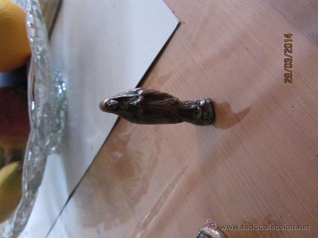 Antig&uuml;edades: Peque&ntilde;a figura en cobre rojo, 8 cms - Foto 2