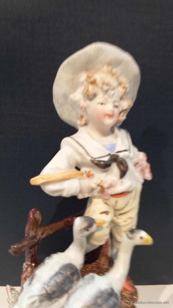 Antig&uuml;edades: NI&Ntilde;O CON PATOS - Foto 4