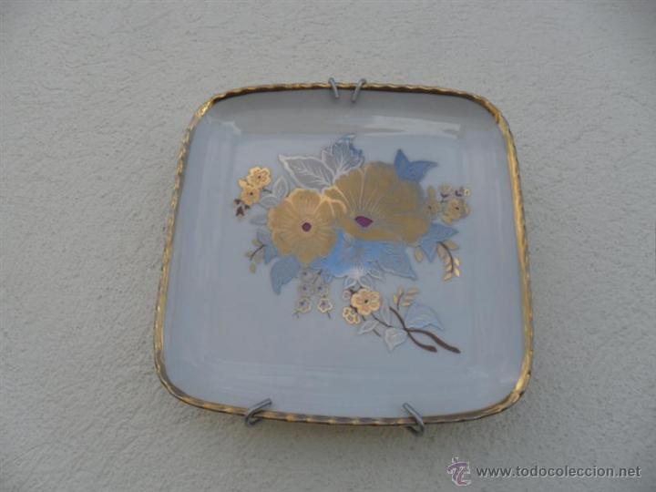 Antig&uuml;edades: peque&ntilde;o plato cuadrado - Foto 1