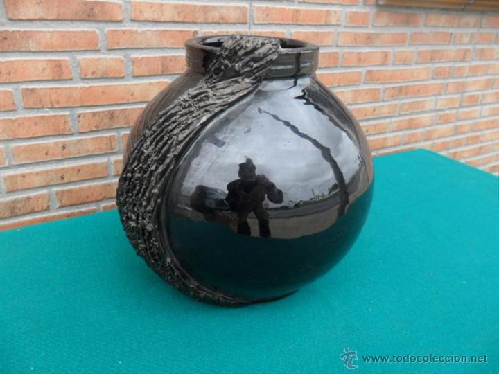 Antig&uuml;edades: jarron de barro firmado - Foto 1