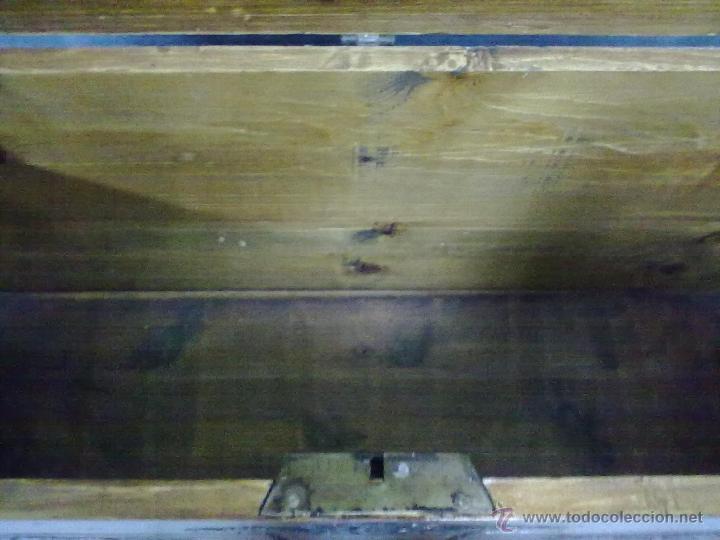 Antig&uuml;edades: ARCA ARCON BAUL SOBRE PATAS TORNEADAS - Foto 7