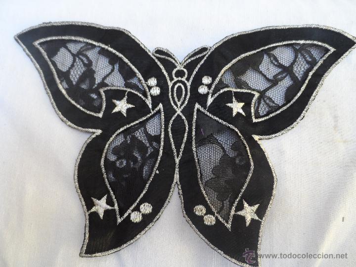 Antig&uuml;edades: aplique bordado mariposa - Foto 1