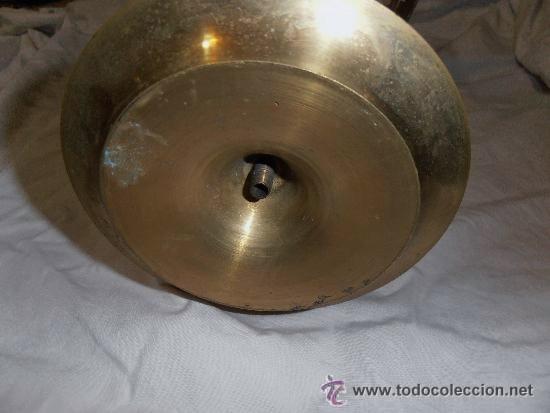 Antig&uuml;edades: CANDIL DE BRONCE DE CUATRO LUCES, 55 CM DE ALTO - Foto 8