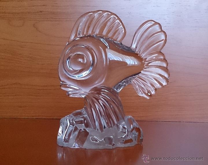 Antig&uuml;edades: Gracioso pez en cristal . - Foto 1